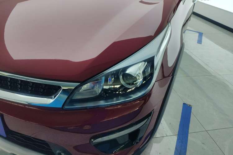 Used Kia KX Cross 2018 1.6L Automatic Dynamic Sunroof Version Left Front Headlight