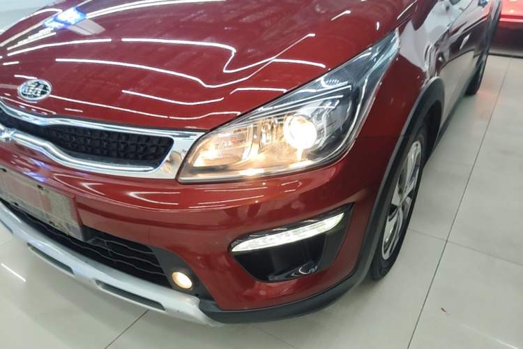 Used Kia KX Cross 2018 1.6L Automatic Dynamic Sunroof Version Left Front Headlight