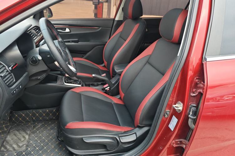 Used Kia KX Cross 2018 1.6L Automatic Dynamic Sunroof Version Left Front Seat