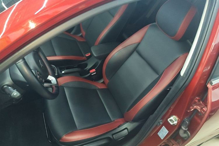 Used Kia KX Cross 2018 1.6L Automatic Dynamic Sunroof Version Left Front Seat