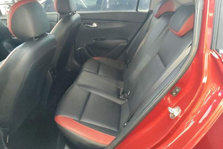 Used Kia KX Cross 2018 1.6L Automatic Dynamic Sunroof Version Left Rear Seat