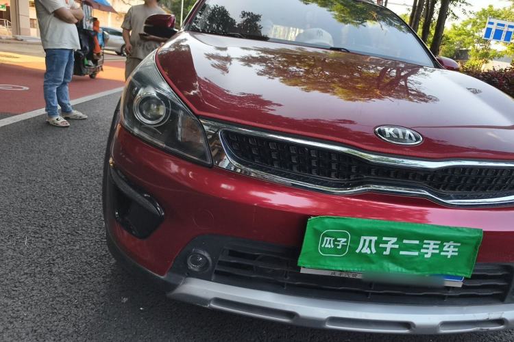 Used Kia KX Cross 2018 1.6L Automatic Dynamic Sunroof Version Right Front Headlight