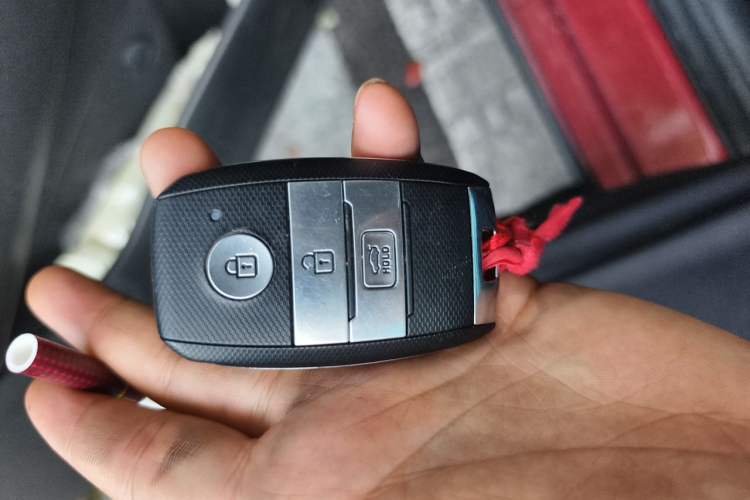 Used Kia KX Cross 2018 1.6L Automatic Dynamic Sunroof Version Vehicle Key