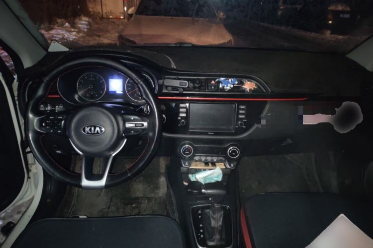 Used Kia KX Cross 2018 1.6L Automatic Dynamic Sunroof Version Center Console
