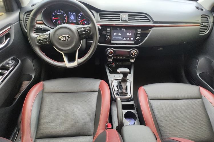Used Kia KX Cross 2018 1.6L Automatic Dynamic Sunroof Version Center Console