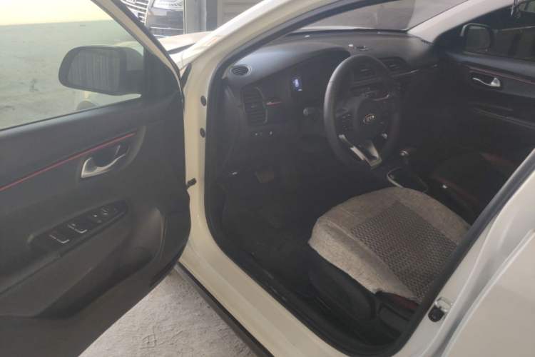 Used Kia KX Cross 2018 1.6L Automatic Dynamic Sunroof Version Driver Seat