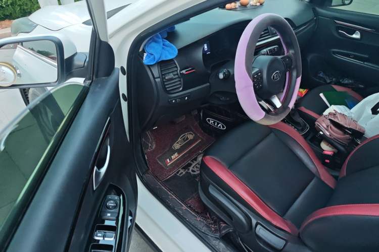 Used Kia KX Cross 2018 1.6L Automatic Dynamic Sunroof Version Driver Seat