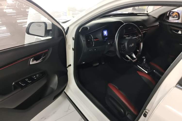 Used Kia KX Cross 2018 1.6L Automatic Dynamic Sunroof Version Driver Seat