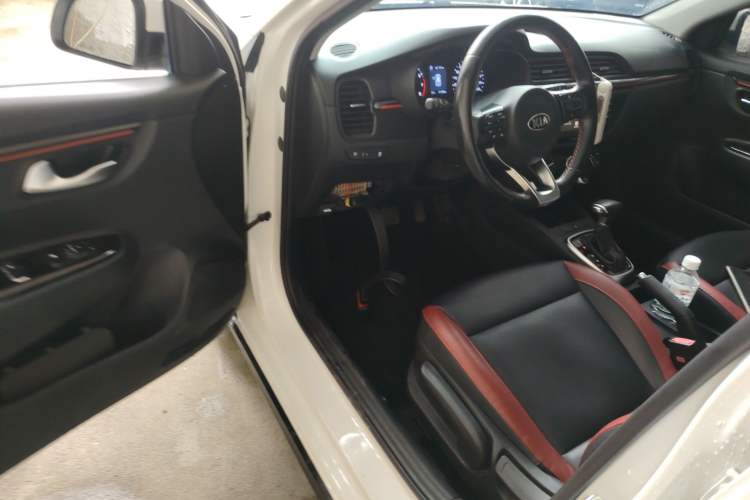 Used Kia KX Cross 2018 1.6L Automatic Dynamic Sunroof Version Driver Seat
