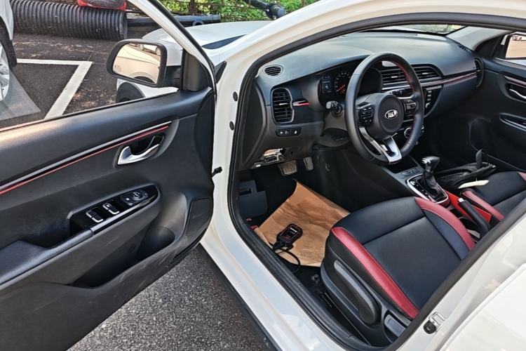 Used Kia KX Cross 2018 1.6L Automatic Dynamic Sunroof Version Driver Seat