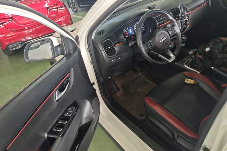 Used Kia KX Cross 2018 1.6L Automatic Dynamic Sunroof Version Driver Seat