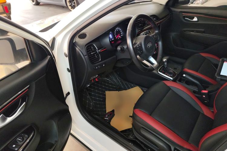 Used Kia KX Cross 2018 1.6L Automatic Dynamic Sunroof Version Driver Seat