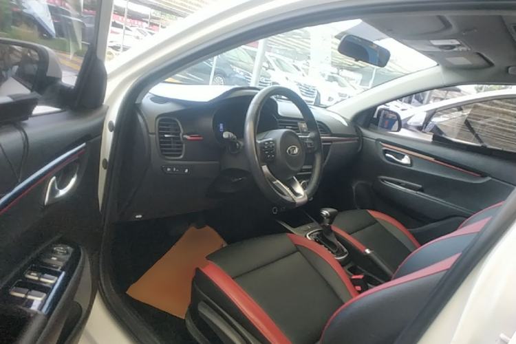 Used Kia KX Cross 2018 1.6L Automatic Dynamic Sunroof Version Driver Seat