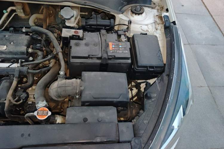 Used Kia KX Cross 2018 1.6L Automatic Dynamic Sunroof Version Engine Bay Left