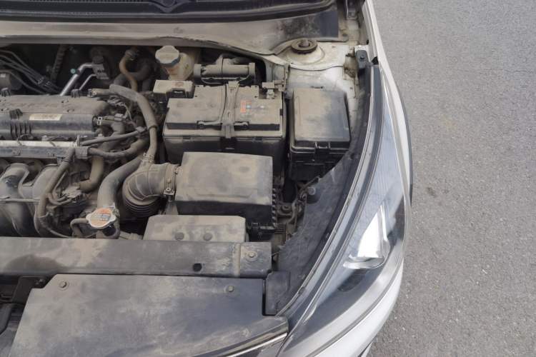 Used Kia KX Cross 2018 1.6L Automatic Dynamic Sunroof Version Engine Bay Left