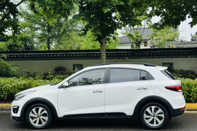 Used Kia KX Cross 2018 1.6L Automatic Dynamic Sunroof Version Exterior 10
