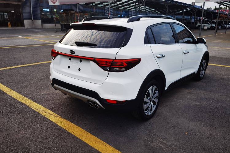 Used Kia KX Cross 2018 1.6L Automatic Dynamic Sunroof Version Exterior 4