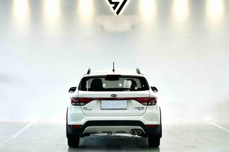 Used Kia KX Cross 2018 1.6L Automatic Dynamic Sunroof Version Exterior 4