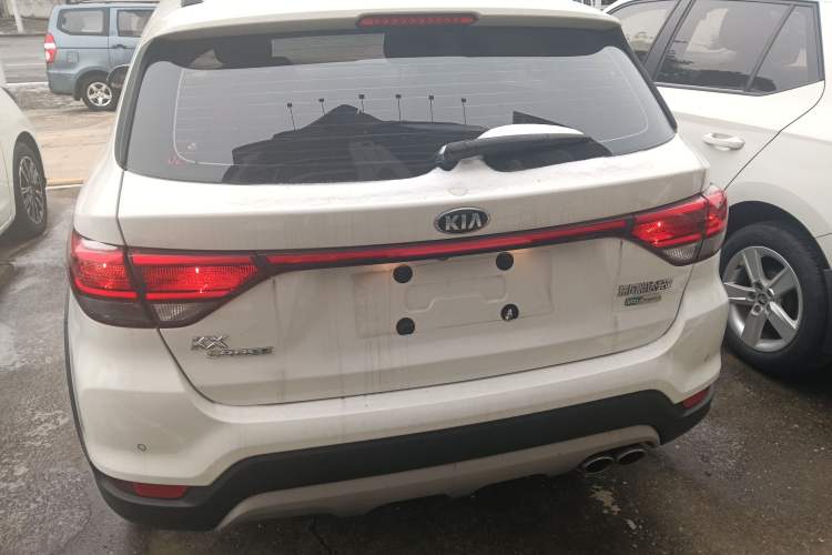 Used Kia KX Cross 2018 1.6L Automatic Dynamic Sunroof Version Exterior 4