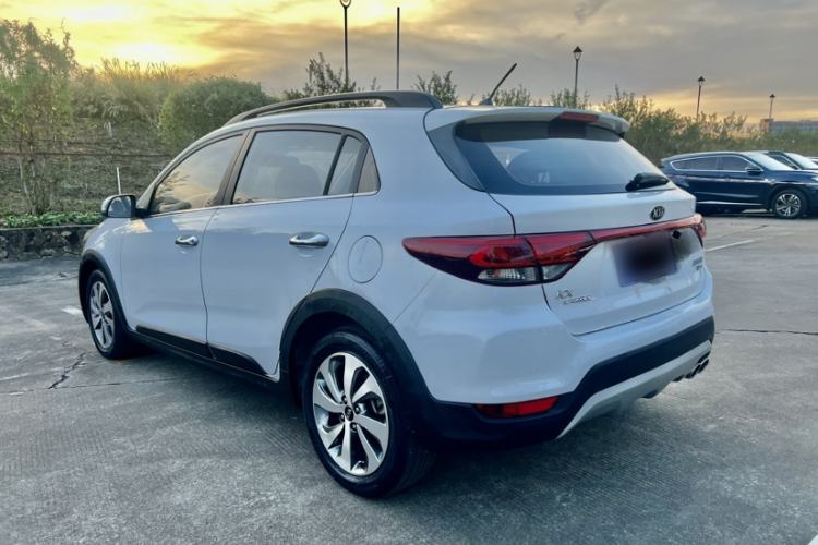 Used Kia KX Cross 2018 1.6L Automatic Dynamic Sunroof Version Exterior 5