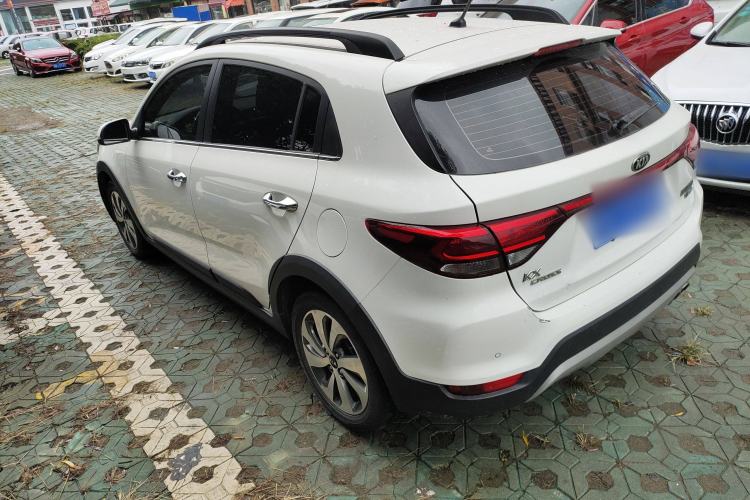 Used Kia KX Cross 2018 1.6L Automatic Dynamic Sunroof Version Exterior 5