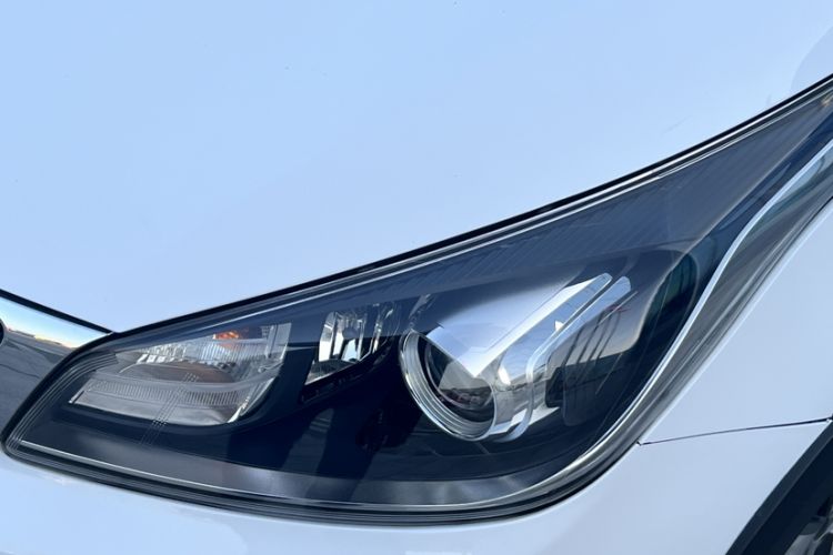 Used Kia KX Cross 2018 1.6L Automatic Dynamic Sunroof Version Exterior 9
