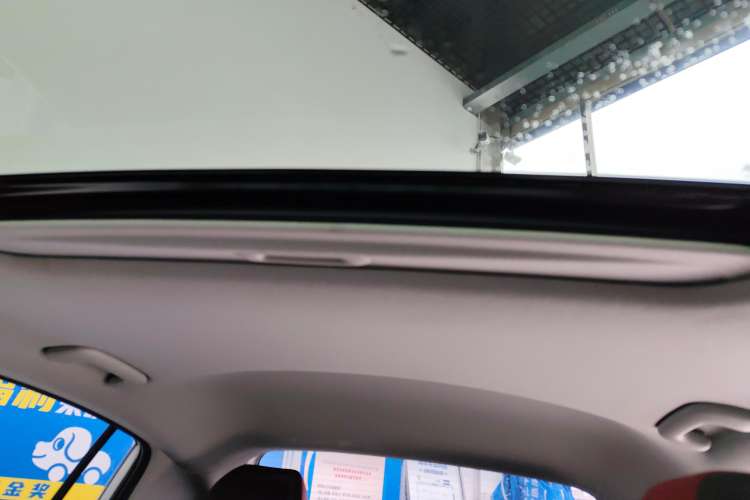 Used Kia KX Cross 2018 1.6L Automatic Dynamic Sunroof Version Headliner