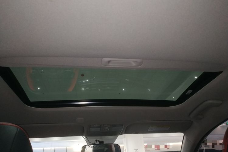 Used Kia KX Cross 2018 1.6L Automatic Dynamic Sunroof Version Headliner