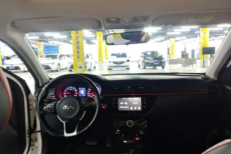 Used Kia KX Cross 2018 1.6L Automatic Dynamic Sunroof Version Headliner