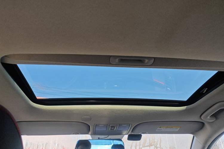 Used Kia KX Cross 2018 1.6L Automatic Dynamic Sunroof Version Headliner