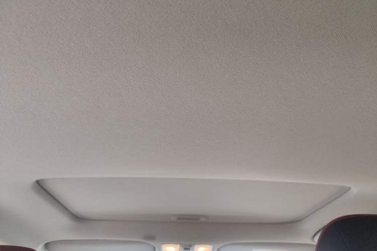 Used Kia KX Cross 2018 1.6L Automatic Dynamic Sunroof Version Headliner