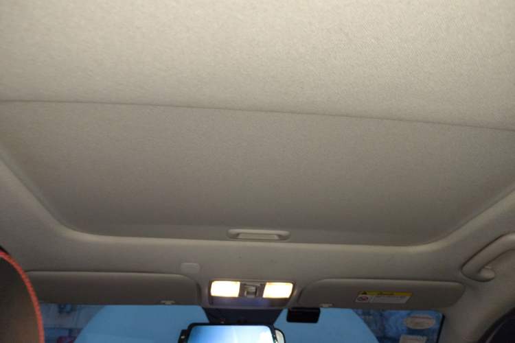 Used Kia KX Cross 2018 1.6L Automatic Dynamic Sunroof Version Headliner