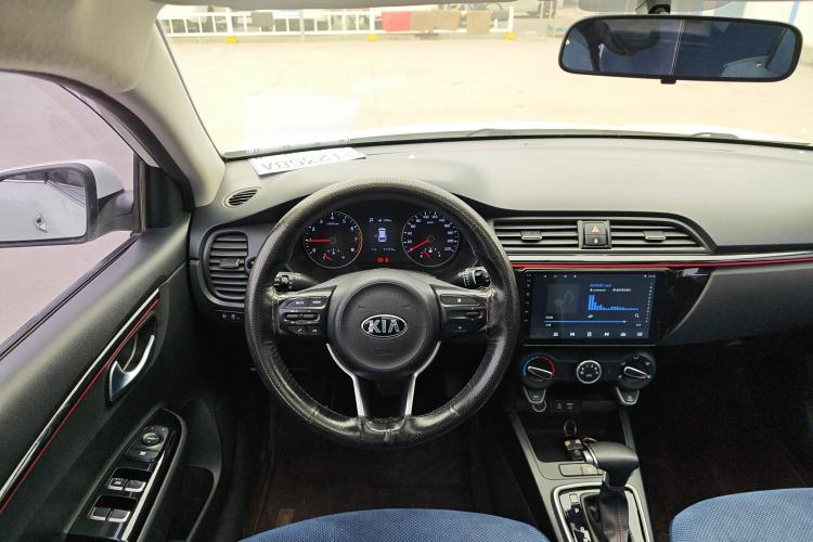 Used Kia KX Cross 2018 1.6L Automatic Dynamic Sunroof Version Interior 2