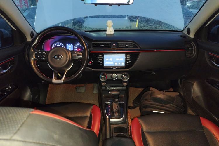 Used Kia KX Cross 2018 1.6L Automatic Dynamic Sunroof Version Interior 2