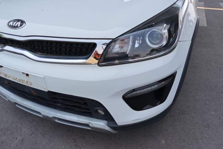 Used Kia KX Cross 2018 1.6L Automatic Dynamic Sunroof Version Left Front Headlight