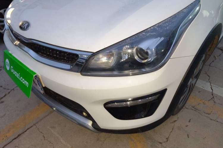Used Kia KX Cross 2018 1.6L Automatic Dynamic Sunroof Version Left Front Headlight