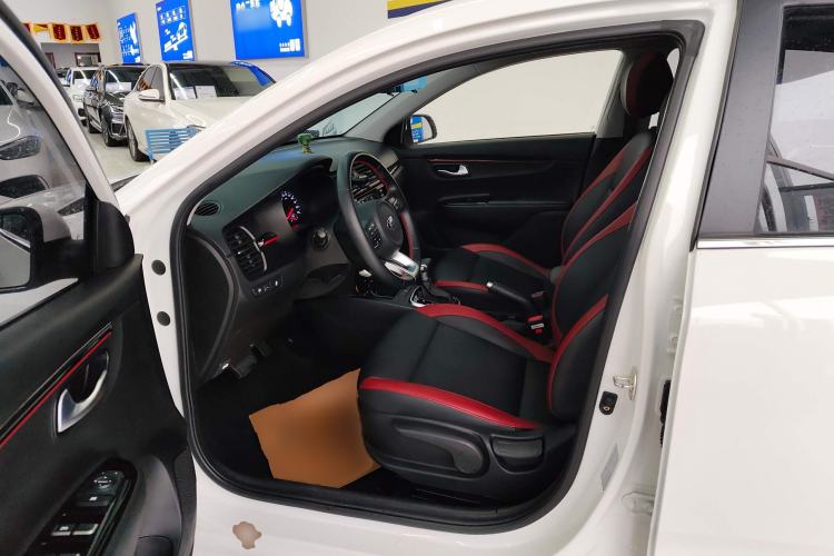 Used Kia KX Cross 2018 1.6L Automatic Dynamic Sunroof Version Left Front Seat