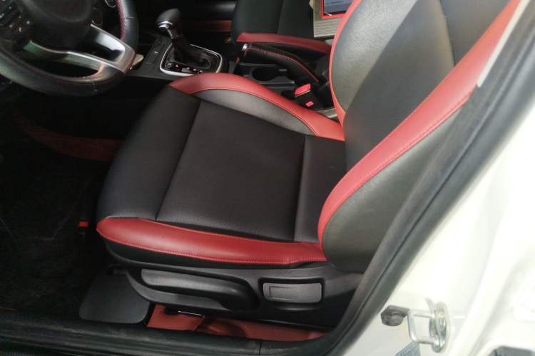 Used Kia KX Cross 2018 1.6L Automatic Dynamic Sunroof Version Left Front Seat
