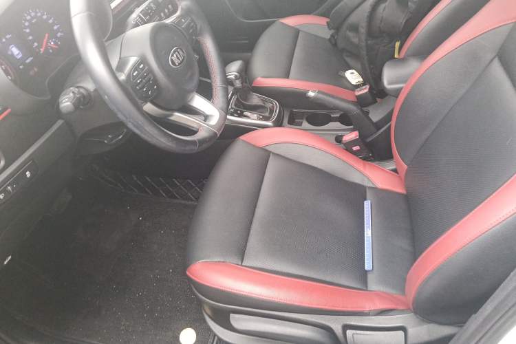 Used Kia KX Cross 2018 1.6L Automatic Dynamic Sunroof Version Left Front Seat