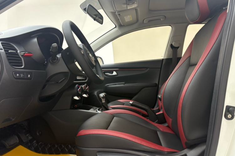 Used Kia KX Cross 2018 1.6L Automatic Dynamic Sunroof Version Left Front Seat