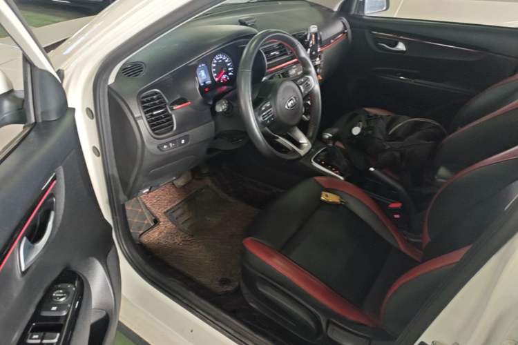 Used Kia KX Cross 2018 1.6L Automatic Dynamic Sunroof Version Left Front Seat