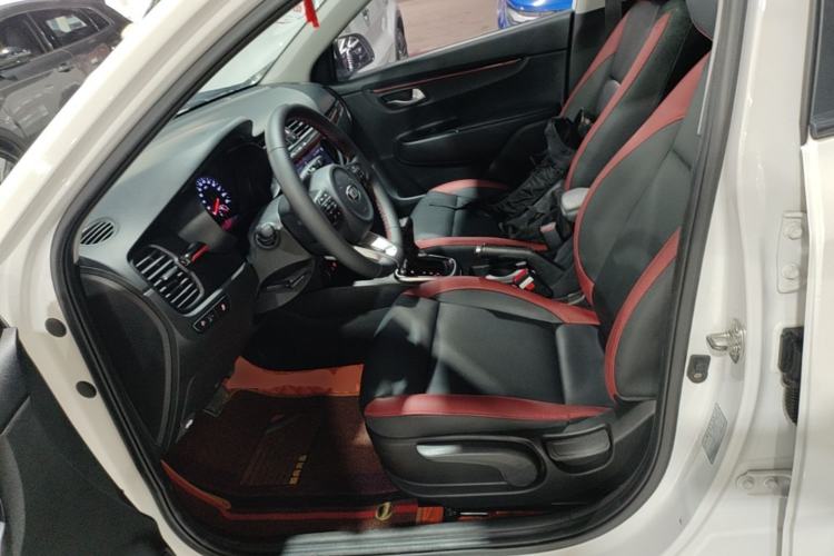 Used Kia KX Cross 2018 1.6L Automatic Dynamic Sunroof Version Left Front Seat