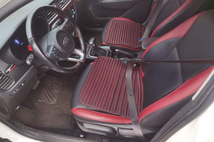 Used Kia KX Cross 2018 1.6L Automatic Dynamic Sunroof Version Left Front Seat