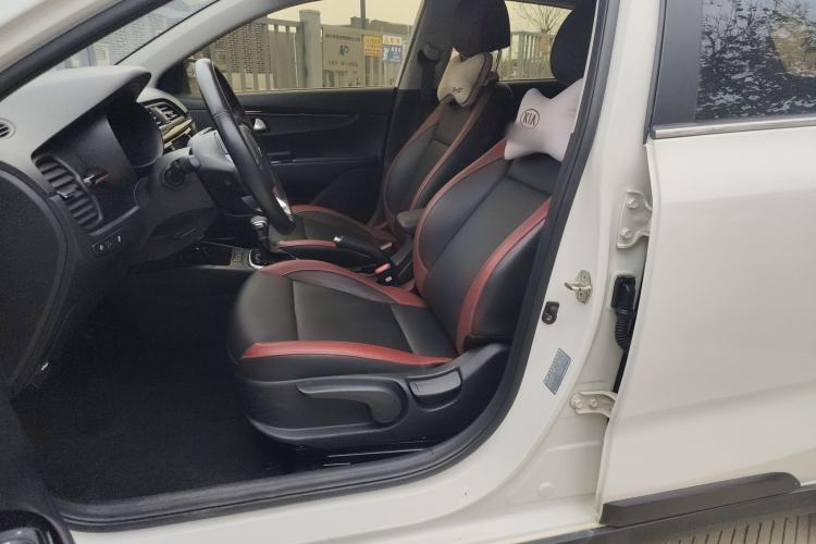 Used Kia KX Cross 2018 1.6L Automatic Dynamic Sunroof Version Left Front Seat