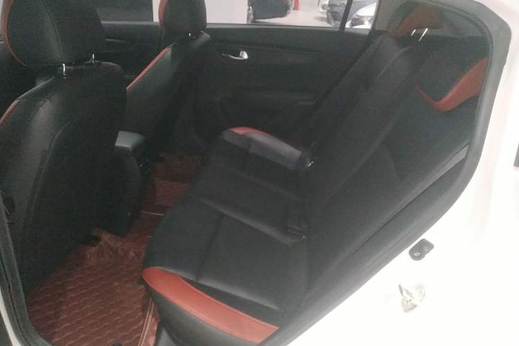 Used Kia KX Cross 2018 1.6L Automatic Dynamic Sunroof Version Left Rear Seat