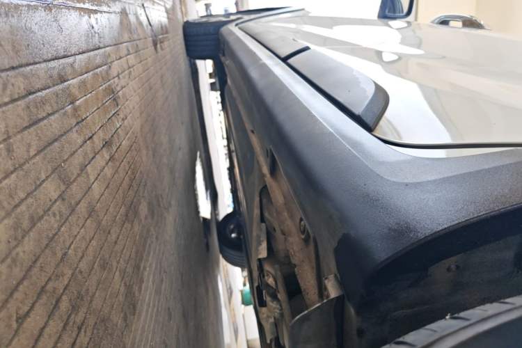Used Kia KX Cross 2018 1.6L Automatic Dynamic Sunroof Version Left Side Sill