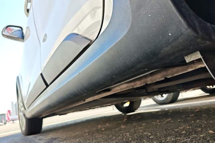Used Kia KX Cross 2018 1.6L Automatic Dynamic Sunroof Version Left Side Sill