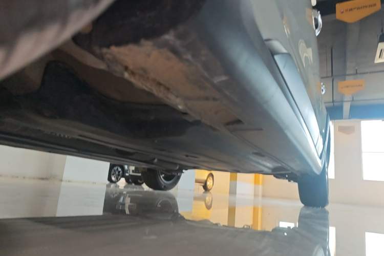 Used Kia KX Cross 2018 1.6L Automatic Dynamic Sunroof Version Left Side Sill