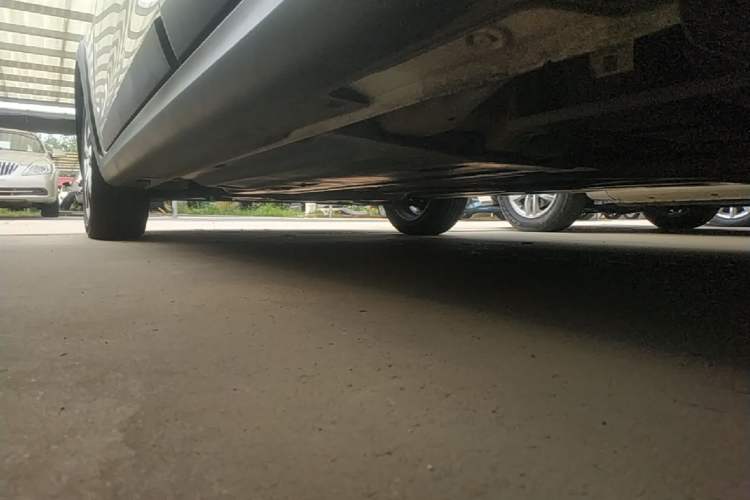 Used Kia KX Cross 2018 1.6L Automatic Dynamic Sunroof Version Left Side Sill
