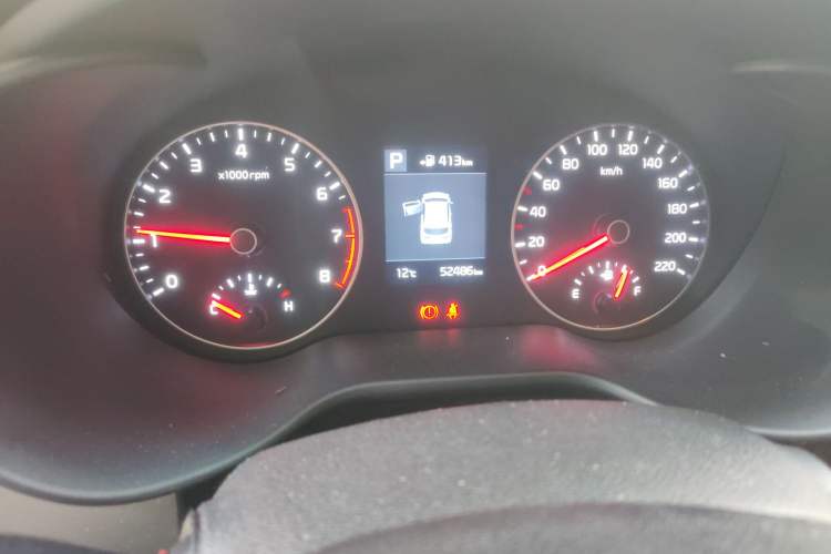 Used Kia KX Cross 2018 1.6L Automatic Dynamic Sunroof Version Odometer Close Up